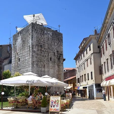 아파트 Botic 포레치